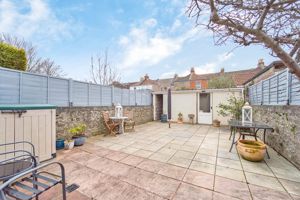 Photo 19- click for photo gallery